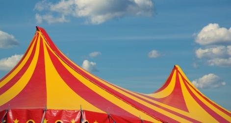 Photographie d'un chapiteau de Cirque ©Getty - LordRunar